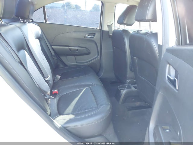1G1JE5SG8E4127472 Chevrolet lwe