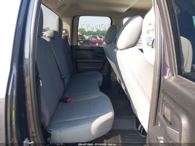 2018 RAM 1500 1C6RR7FT8JS198590 Photo 7