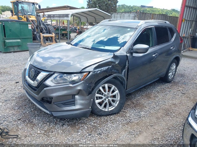 Nissan 2018 2018 KNMAT2MV2JP531738 Image 2