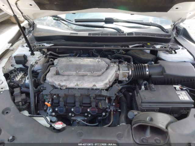 2017 ACURA TLX 19UUB3F5XHA003236 Photo 9