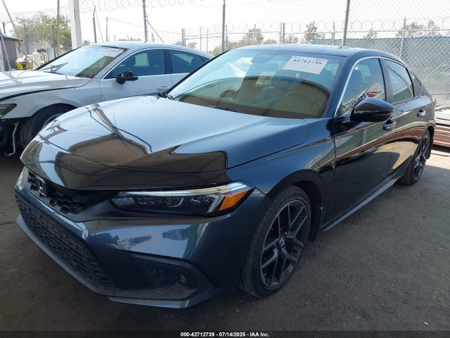 Honda l15b7 2022 19XFL1G88NE013032 Image 2