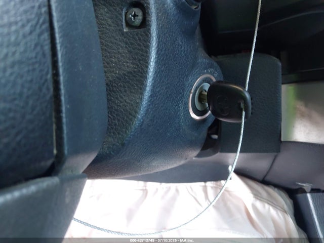 3TYRX5GNXMT006235 Toyota Tacoma Sr
