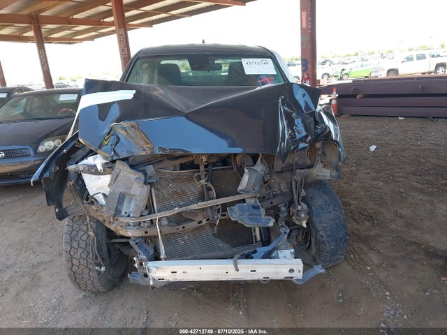 3TYRX5GNXMT006235 Toyota Tacoma Sr
