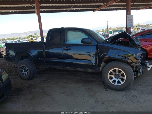 3TYRX5GNXMT006235 Toyota Tacoma Sr