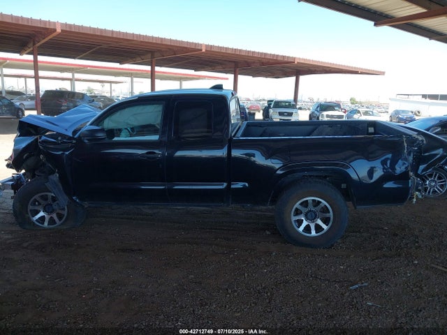 3TYRX5GNXMT006235 Toyota Tacoma Sr
