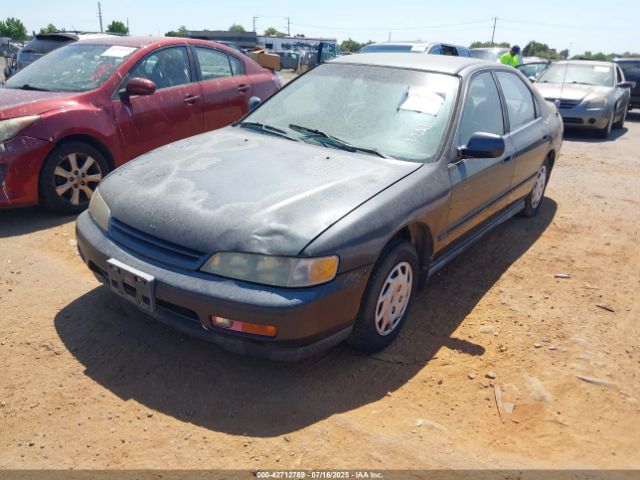 1994 HONDA ACCORD JHMCD5533RC039757 Photo 1