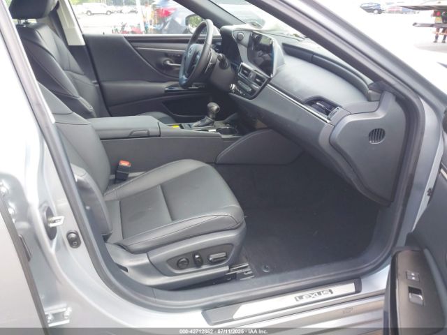 2025 LEXUS ES 350 58ADZ1B18SU189435 Photo 4