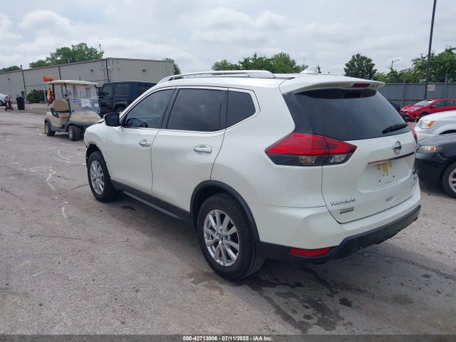 JN8AT2MV3HW003596 Nissan Rogue