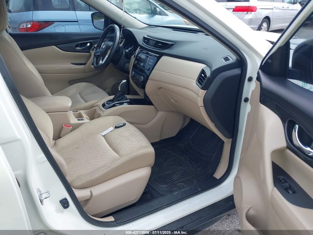 JN8AT2MV3HW003596 Nissan Rogue