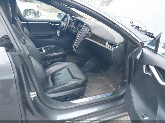 2015 TESLA MODEL S 5YJSA1S27FF094057 Photo 4