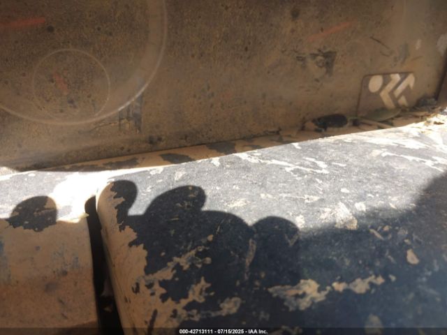 2018 RAM 1500 1C6RR6FG3JS100708 Photo 6