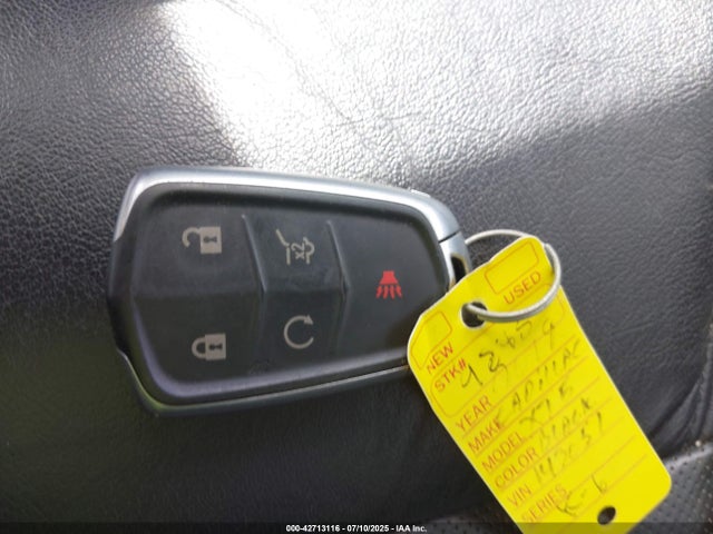 2019 CADILLAC XT5 1GYKNDRS8KZ143051 Photo 10