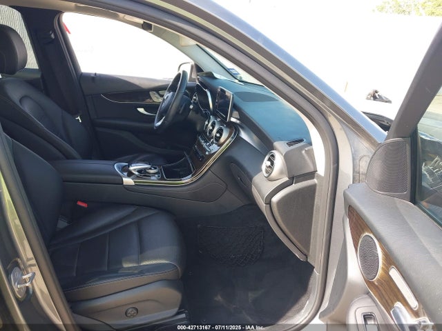 WDC0G4JB7GF088548 Mercedes-Benz m274
