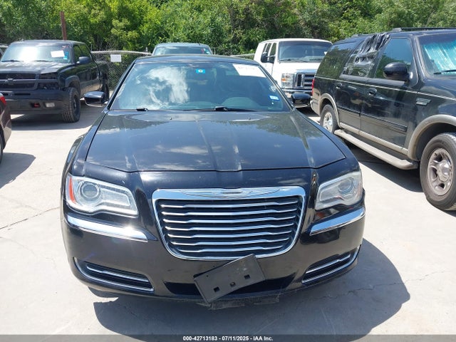 Chrysler 2014 2014 2C3CCAAG9EH132557 Image 11