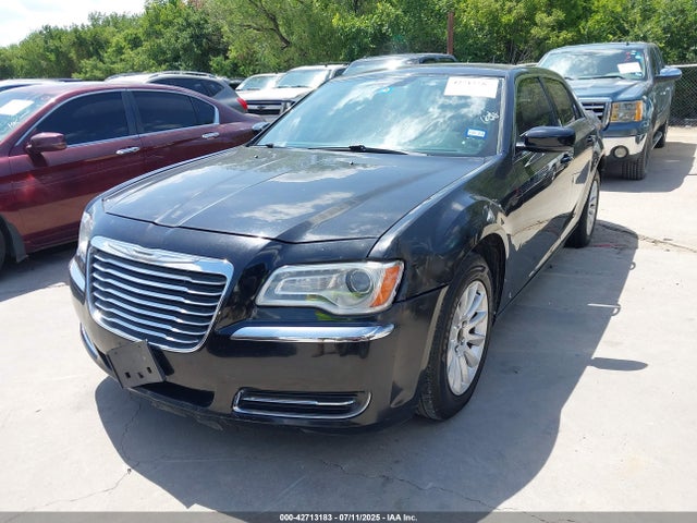 Chrysler 2014 2014 2C3CCAAG9EH132557 Image 2