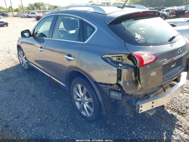 JN1BJ0RPXGM235792 Infiniti 2016