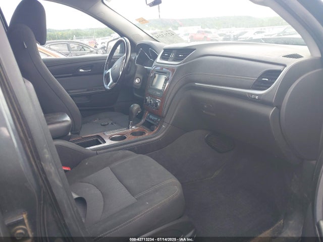 42713234 :رقم المزاد ، 1GNKVHKD7EJ288875 vin ، 2014 Chevrolet Traverse 2lt مزاد بيع
