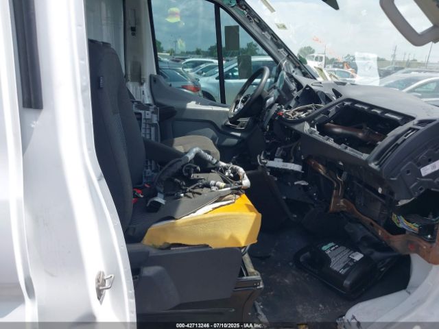 2018 FORD TRANSIT-150 1FTYE2CG1JKA25990 Photo 4