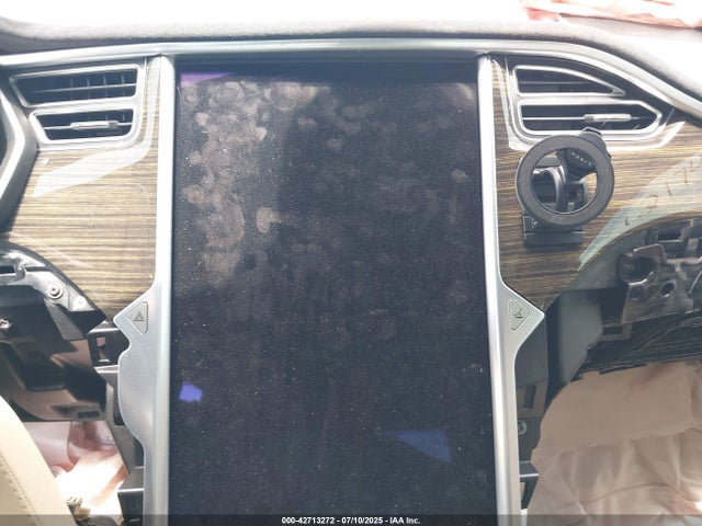 2014 TESLA MODEL S 5YJSA1H14EFP63897 Photo 6