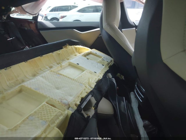 2014 TESLA MODEL S 5YJSA1H14EFP63897 Photo 7