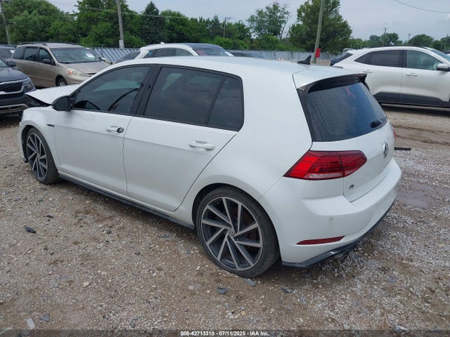 WVWWF7AU7JW063758 Volkswagen 2018