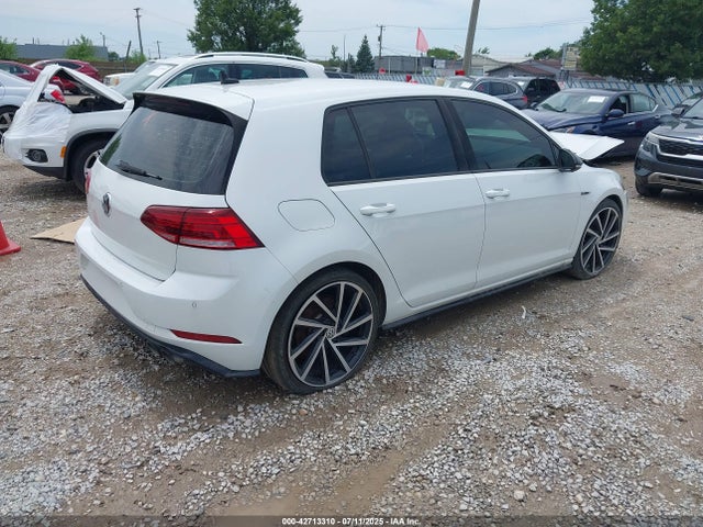 WVWWF7AU7JW063758 Volkswagen 2018