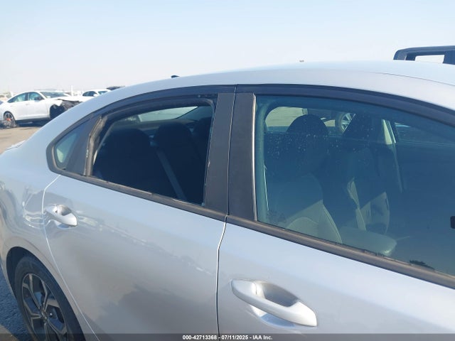 3KPF24AD0KE118380 KIA mpi nu
