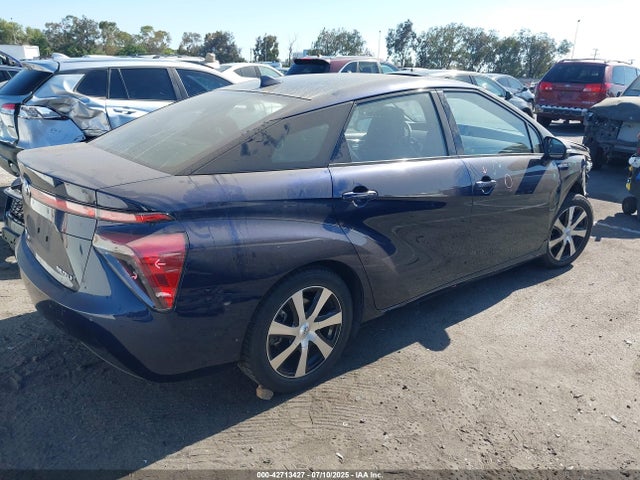 JTDBVRBD7HA002526 Toyota 4jm