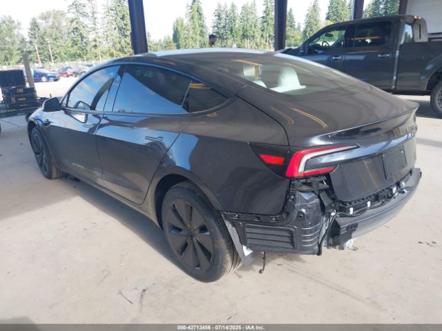 2025 TESLA MODEL 3 5YJ3E1EA6SF990792 Photo 2