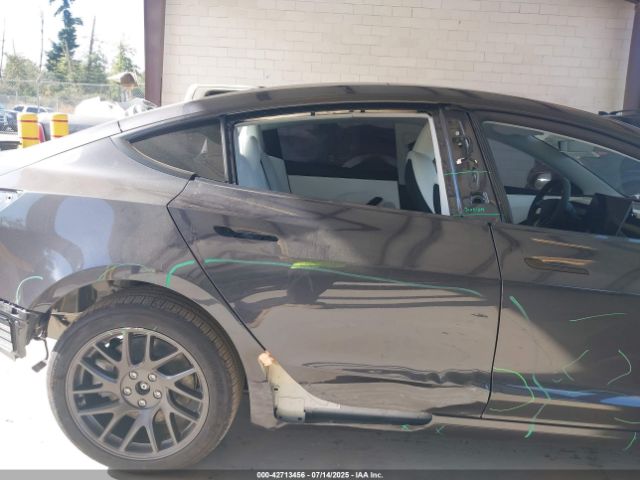 2025 TESLA MODEL 3 5YJ3E1EA6SF990792 Photo 5