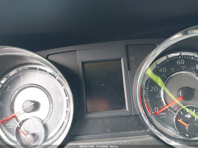 2C4RC1CG0ER232429 Chrysler Town and Country