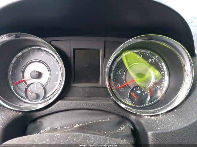 2C4RC1CG0ER232429 Chrysler Town and Country