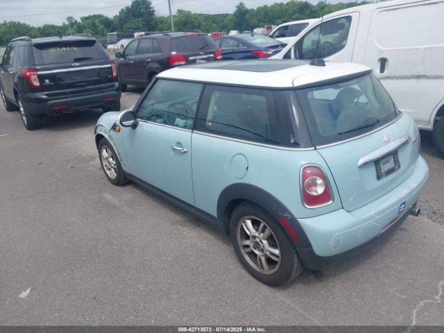 2012 MINI COOPER WMWSU3C53CT186381 Photo 2