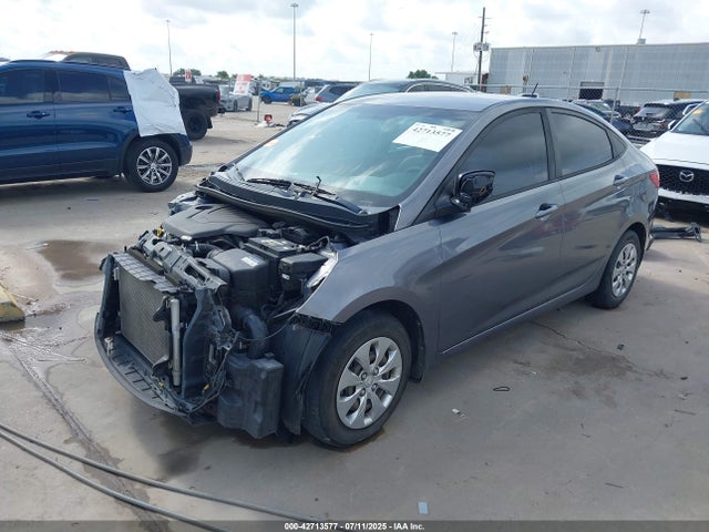 KMHCT4AE8HU307521 Hyundai Accent