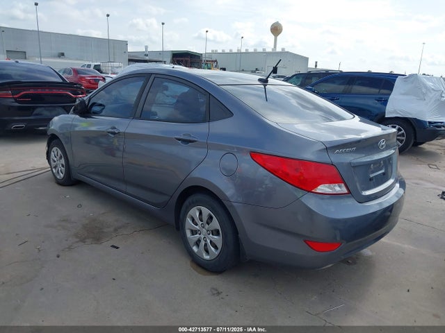 KMHCT4AE8HU307521 Hyundai Accent