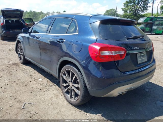 2017 MERCEDES-BENZ GLA 250 WDCTG4GB1HJ356951 Photo 2
