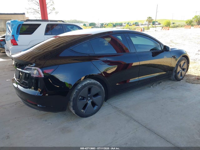 2023 TESLA MODEL 3 5YJ3E1EBXPF392849 Photo 3