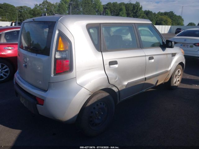 2010 KIA SOUL KNDJT2A13A7105610 Photo 3