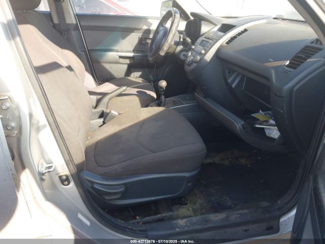 2010 KIA SOUL KNDJT2A13A7105610 Photo 4