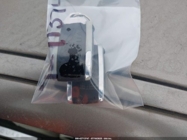 2009 JAGUAR XF SAJWA07C991R06518 Photo 10