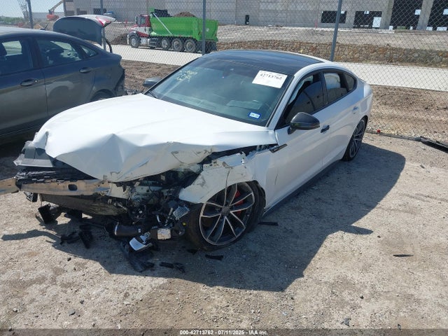 2019 AUDI A5 WAUDNCF50KA068638 Photo 1