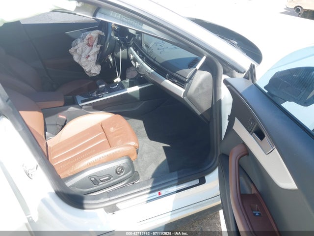 2019 AUDI A5 WAUDNCF50KA068638 Photo 4