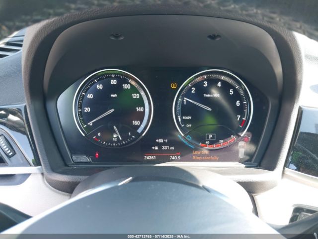 2018 BMW X1 WBXHT3C33J5L28506 Photo 6