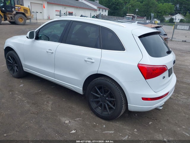 2012 AUDI Q5 WA1LFAFP0CA139057 Photo 2