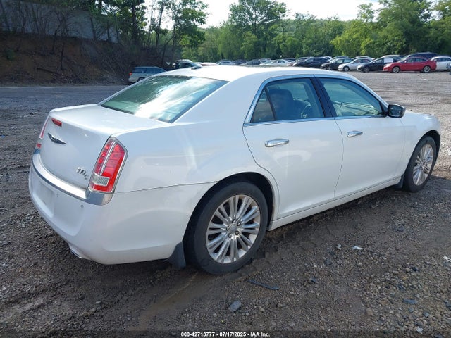 2013 Chrysler 300c Luxury Series Awd მანქანა იყიდება აუქციონზე, vin: 2C3CCASG6DH529270, აუქციონის ნომერი: 42713777