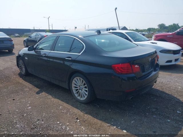 2011 BMW 535I WBAFU7C57BC874343 Photo 2