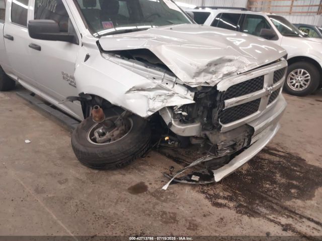 2019 RAM 1500 CLASSIC 1C6RR7FG5KS503662 Photo 5