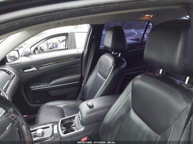 2C3CCAAG3FH802122 Chrysler 300