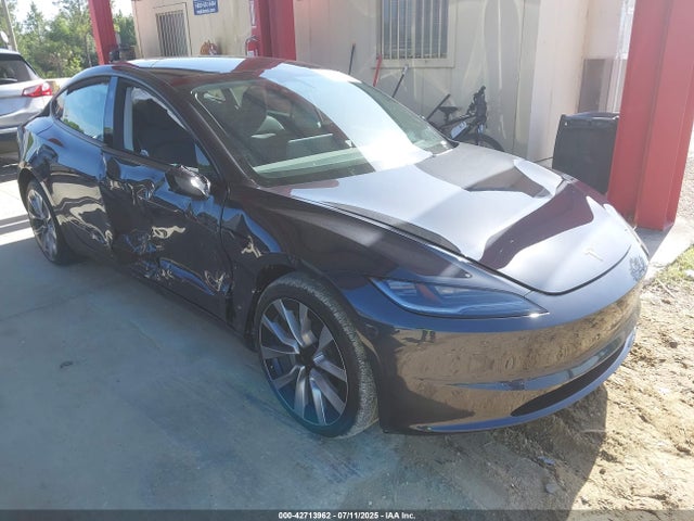2025 TESLA MODEL 3 5YJ3E1EA6SF002877 Photo 0
