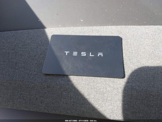 2025 TESLA MODEL 3 5YJ3E1EA6SF002877 Photo 10